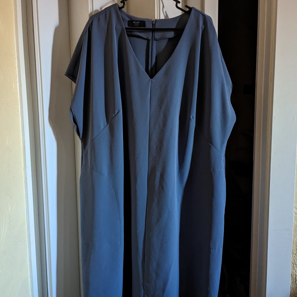 Brass the essential dress